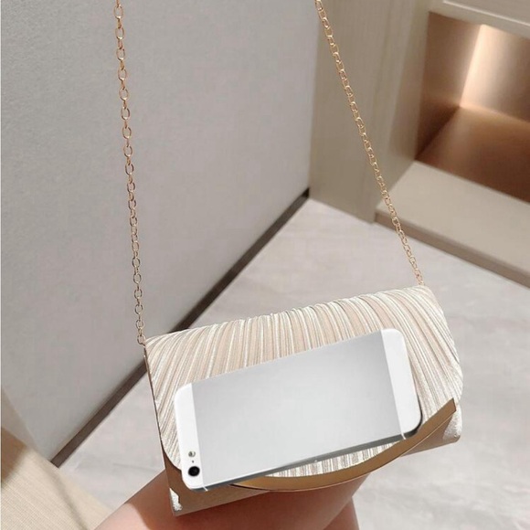 Brand New Party Hand/Shoulder Bag - Picture 4 of 7